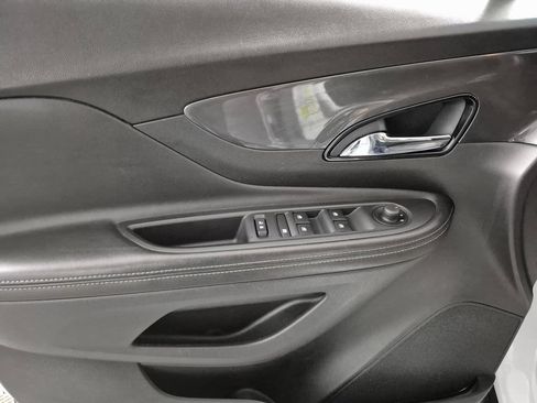 Certified 2020 Buick Encore Preferred image 13