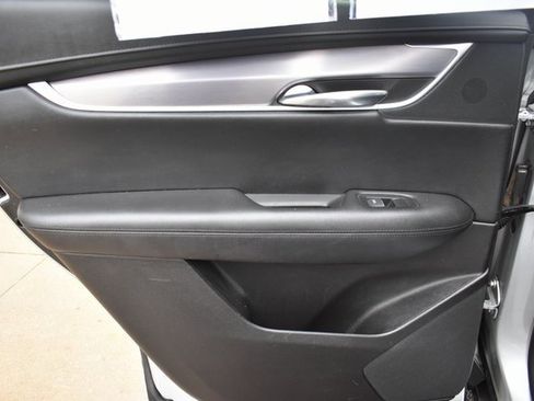 Used 2019 Cadillac XT5 Premium Luxury image 33