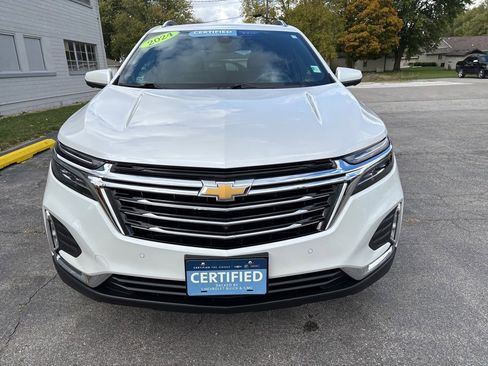 Used 2024 Chevrolet Equinox Premier image 2