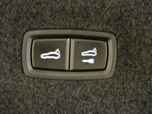 Used 2024 Audi e-tron GT Premium Plus AWD/4WD image 13