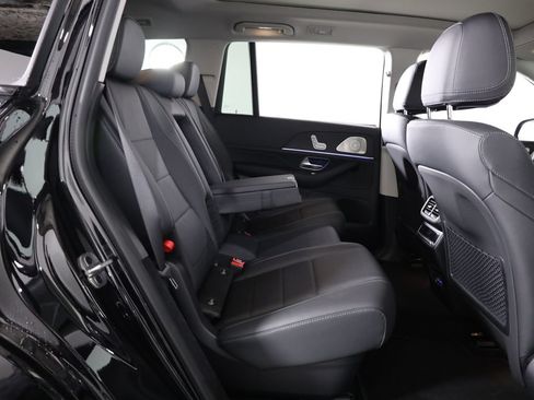 Used 2026 Mercedes-Benz GLS 450 4MATIC image 60