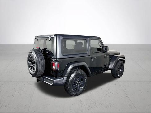 Used 2021 Jeep Wrangler Sport AWD/4WD image 6
