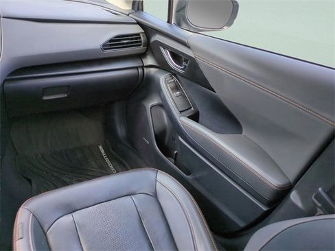 Used 2024 Subaru Crosstrek 2.5i Limited w/ Crosstrek Mirror Package image 17