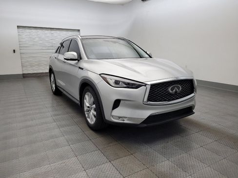 Used 2019 INFINITI QX50 Essential w/ Premium Heat Package image 13