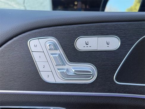 Used 2025 Mercedes-Benz GLE 450e GLE 450e image 12