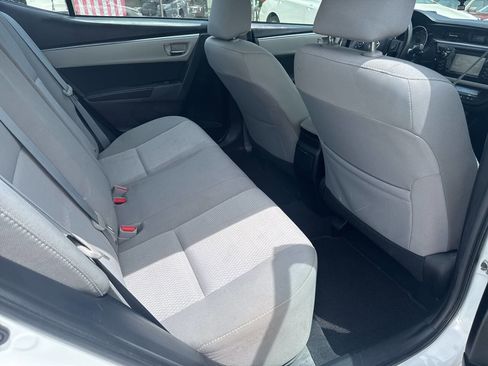 Used 2014 Toyota Corolla LE FWD image 15