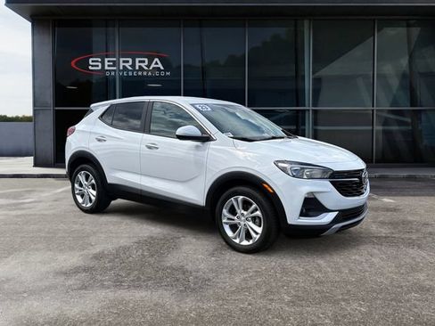 Used 2023 Buick Encore GX Preferred w/ Cold Weather Comfort Package FWD image 7
