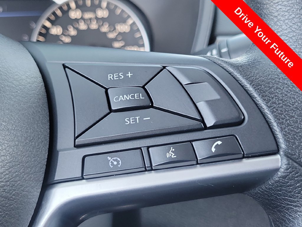 Used 2024 Nissan Altima 2.5 SV FWD image 6