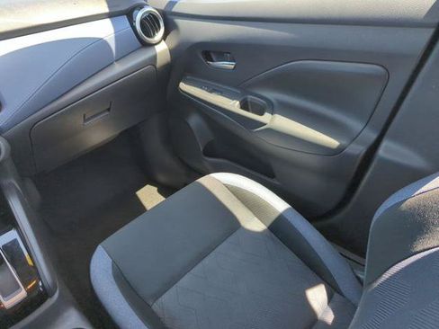 Certified 2023 Nissan Versa SV FWD image 27