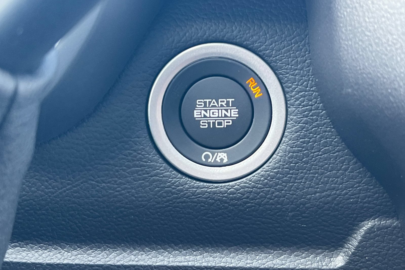 New 2026 RAM 3500 Big Horn AWD/4WD image 21