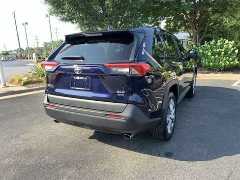 Certified 2023 Toyota RAV4 XLE Premium AWD/4WD image 8