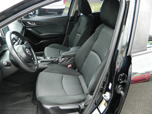 Used 2016 MAZDA MAZDA3 i Sport FWD image 12