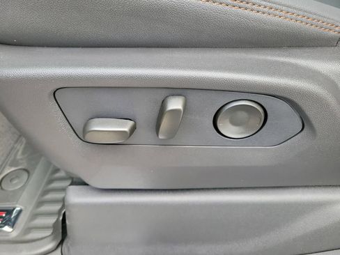 New 2026 GMC Sierra 1500 AT4 w/ AT4 Premium Package image 24