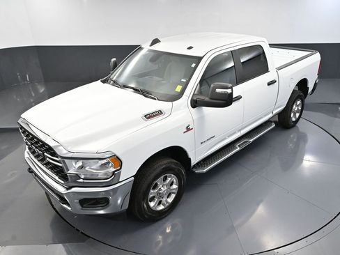 Used 2024 RAM 2500 Big Horn image 60