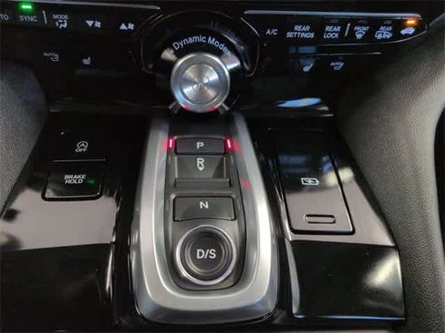 Certified 2025 Acura MDX SH-AWD image 35