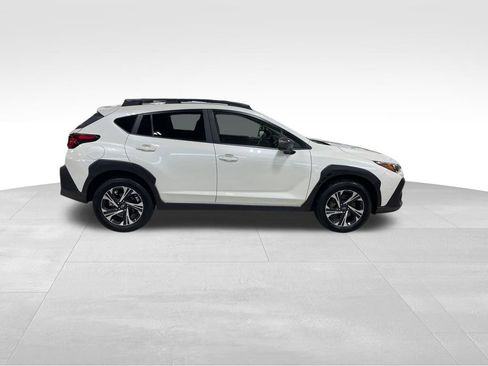 Certified 2024 Subaru Crosstrek 2.0i Premium image 5