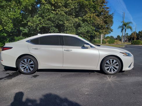 Used 2020 Lexus ES 350 ES 350 w/ Accessory Package 2 image 8
