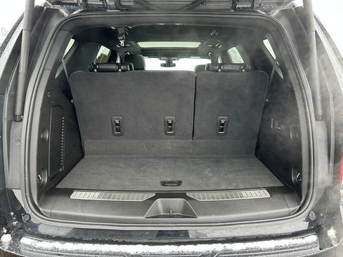 Used 2021 Chevrolet Tahoe Z71 w/ Z71 Signature Package image 28