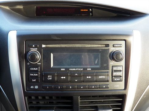 Used 2012 Subaru Forester 2.5X Premium w/ All-Weather Pkg image 21