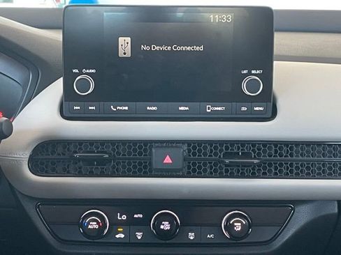 Certified 2025 Honda HR-V LX image 13