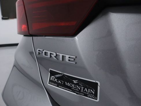 Used 2024 Kia Forte LXS image 10