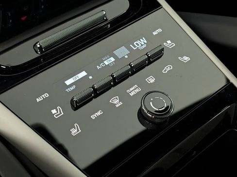 New 2026 Porsche Cayenne AWD/4WD image 34