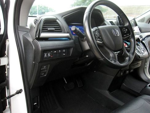 Used 2022 Honda Odyssey Touring image 19