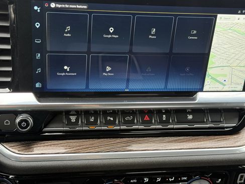 Used 2025 Chevrolet Silverado 3500 LT w/ Safety Package AWD/4WD image 19