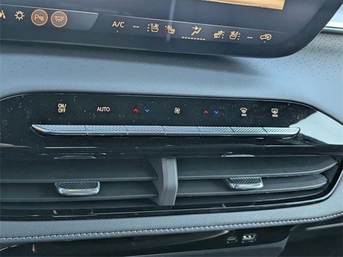 New 2026 Buick Enclave Avenir w/ Super Cruise Package image 13