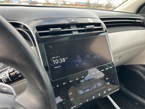 Used 2024 Hyundai Tucson Limited image 7