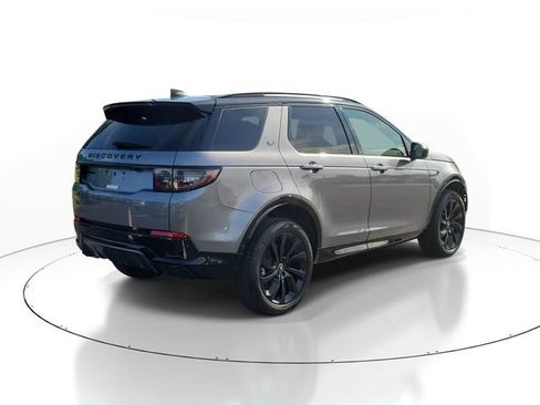Used 2025 Land Rover Discovery Sport Dynamic SE AWD/4WD image 3