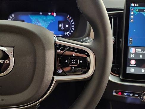 New 2026 Volvo XC90 B6 Ultra w/ Protection Package image 28