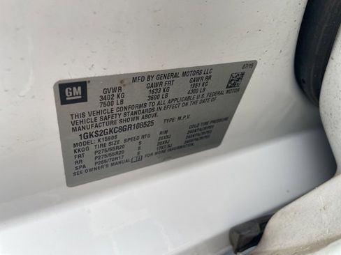 Used 2016 GMC Yukon XL SLT w/ Open Road Package image 12