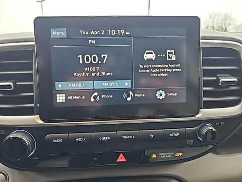 New 2026 Hyundai Venue SEL FWD image 19