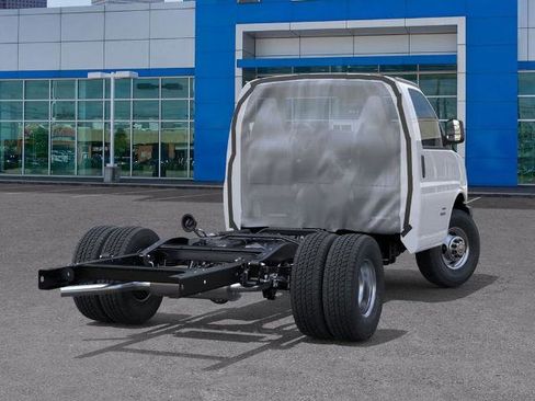 New 2025 Chevrolet Express 3500 w/ Ambulance Package image 4