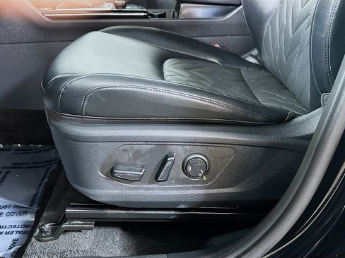 Certified 2024 Kia Sportage X-Line w/ X-Line Premium Package AWD/4WD image 19