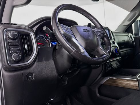 Used 2020 Chevrolet Silverado 1500 RST image 21