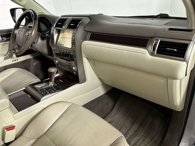 Used 2019 Lexus GX 460 Premium w/ Premium Package AWD/4WD image 30