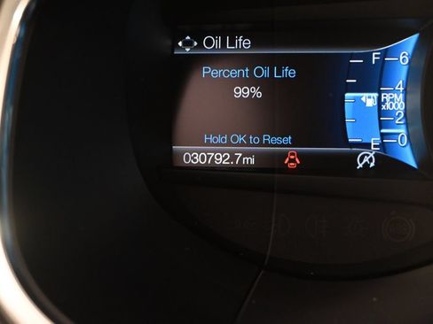 Used 2021 Ford Edge Titanium w/ Equipment Group 301A AWD/4WD image 26