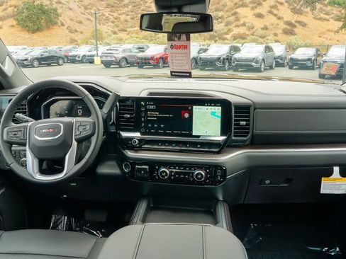 New 2026 GMC Sierra 3500 SLT w/ SLT Premium Package image 12