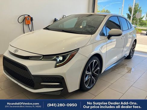 Used 2020 Toyota Corolla SE FWD image 8