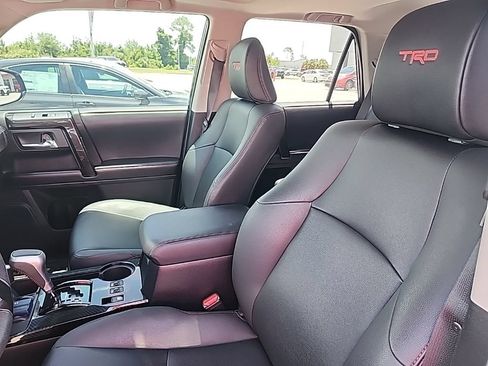 Used 2019 Toyota 4Runner TRD Pro AWD/4WD image 8