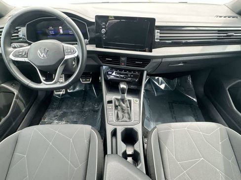 Used 2025 Volkswagen Jetta Sport FWD image 24