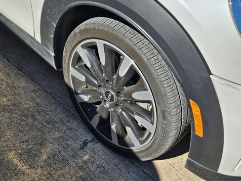 Certified 2023 MINI Cooper S image 5