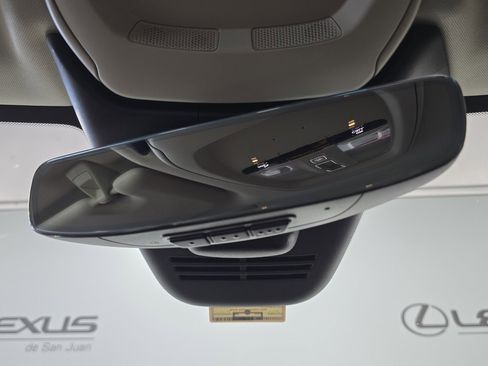 Used 2022 Volvo XC60 T8 Inscription Expression image 20