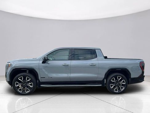 New 2024 GMC Sierra EV Denali image 9