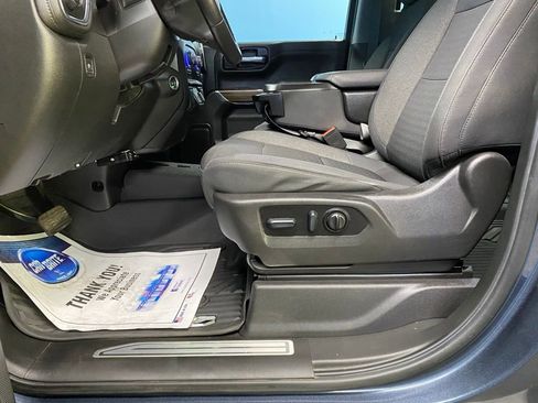 Used 2022 Chevrolet Silverado 1500 LT image 16