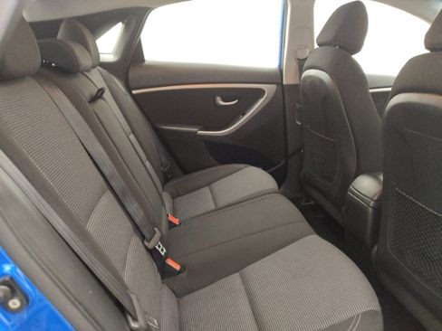 Used 2017 Hyundai Elantra GT FWD image 19