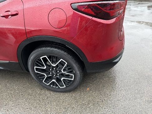 Used 2023 Chevrolet Blazer RS w/ Driver Confidence II Package image 7