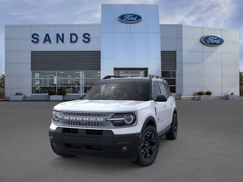 New 2026 Ford Bronco Sport Outer Banks AWD/4WD image 2